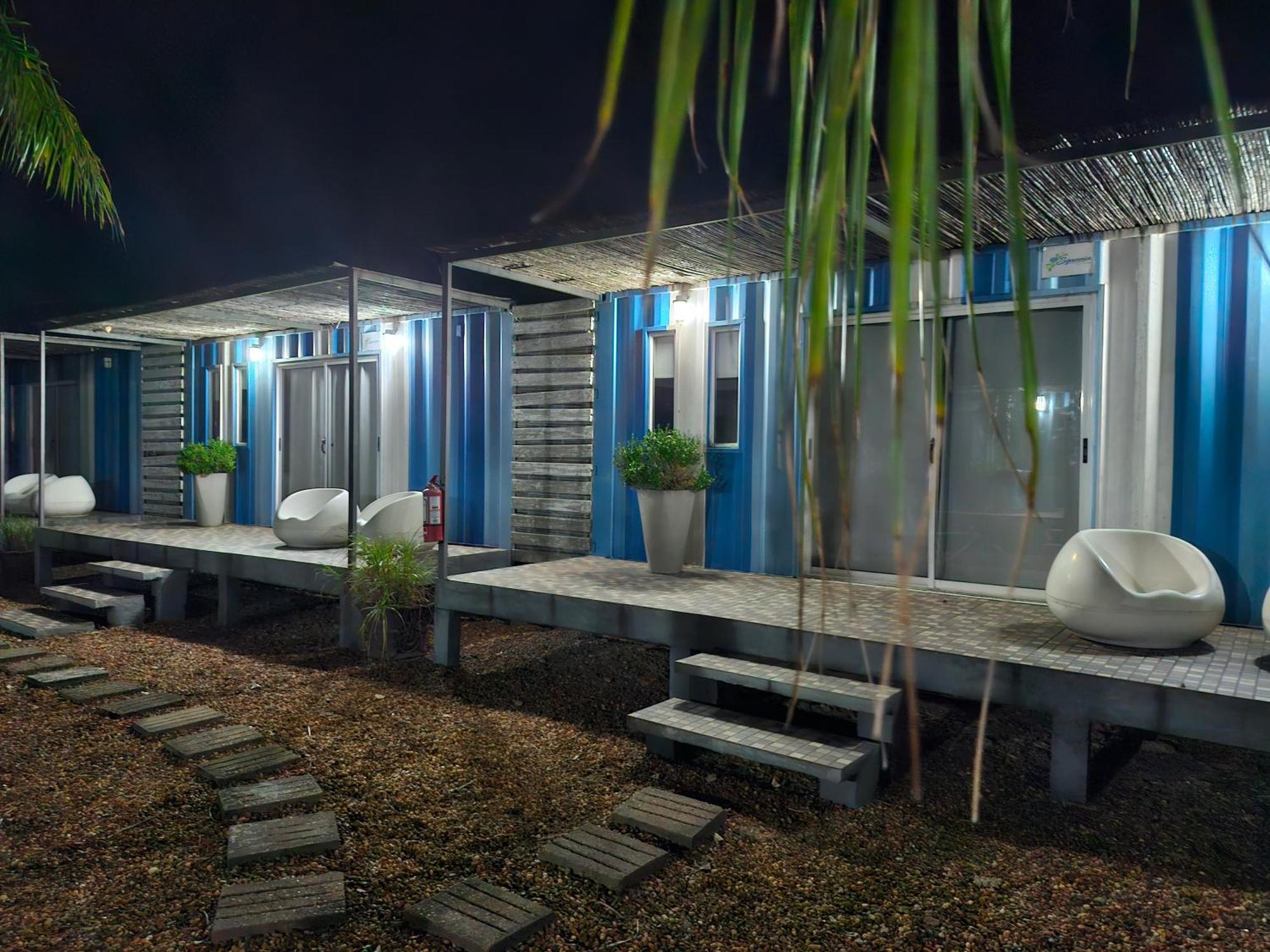Squania Suite Container & Monoambientes Termas del Dayman Exterior photo